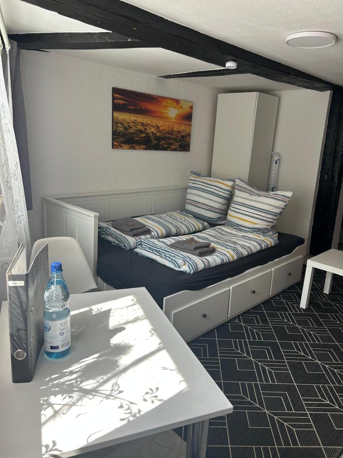 Ferienwohnung-Goldener Winkel โฮลซ์มินเดิน ภายนอก รูปภาพ