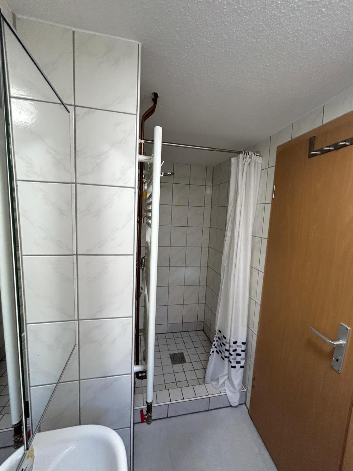 Ferienwohnung-Goldener Winkel โฮลซ์มินเดิน ภายนอก รูปภาพ