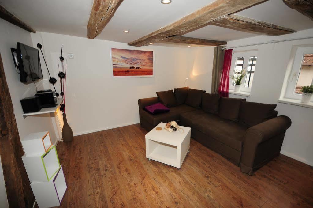 Ferienwohnung-Goldener Winkel โฮลซ์มินเดิน ภายนอก รูปภาพ