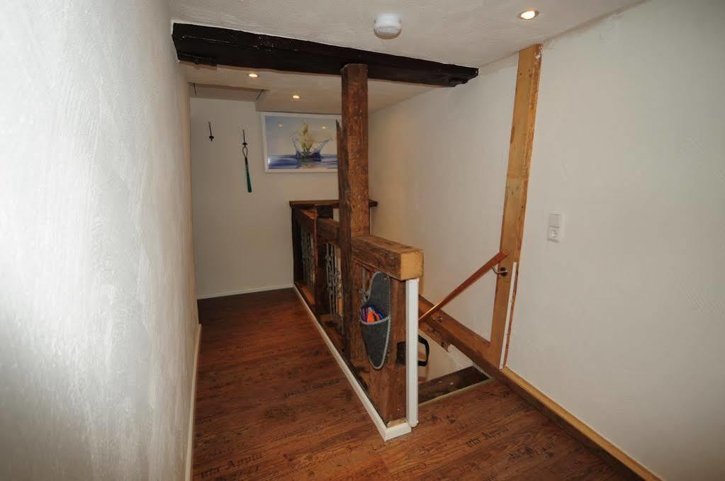 Ferienwohnung-Goldener Winkel โฮลซ์มินเดิน ภายนอก รูปภาพ