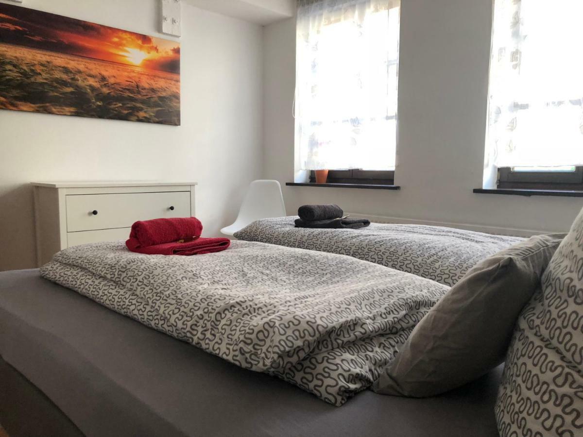 Ferienwohnung-Goldener Winkel โฮลซ์มินเดิน ภายนอก รูปภาพ